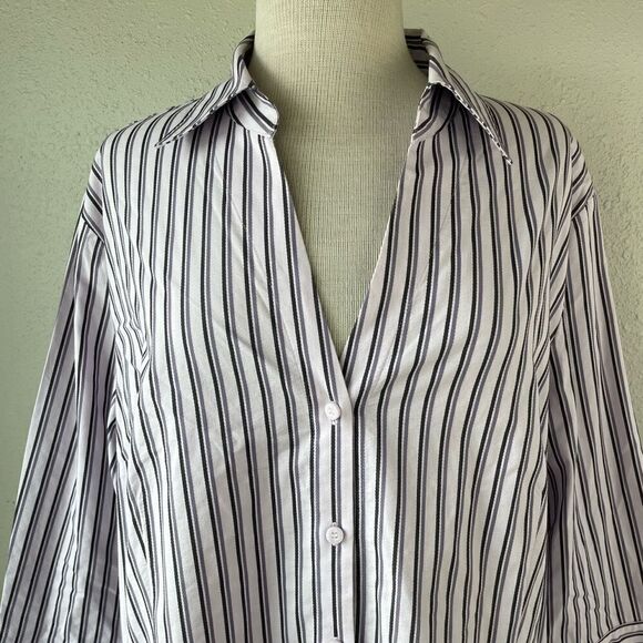 Worthington Woman Stretch Button Down Shirt Size 2X EUC - Picture 2 of 7